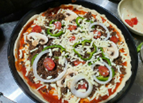 묵3카페의 표고버섯 피자